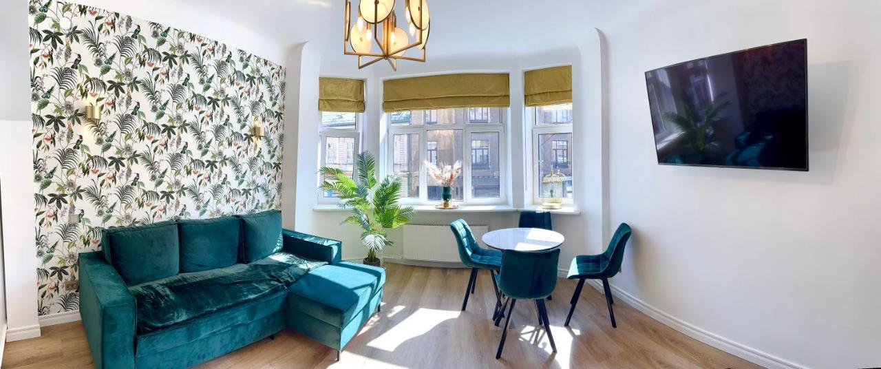 Gertrude'S Heart Apartment Riga Luaran gambar