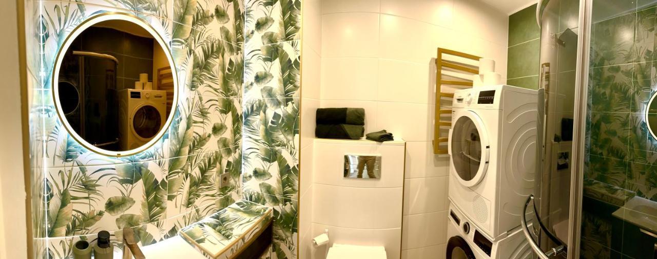 Gertrude'S Heart Apartment Riga Luaran gambar